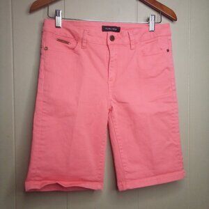 Ivanka Trump Sculpting Short 6 Mid Rise Bermuda Coral Peach